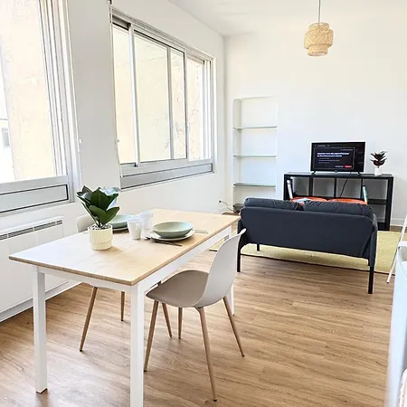 T2 Lumineux & Calme - Proche Gare - Apartament *
